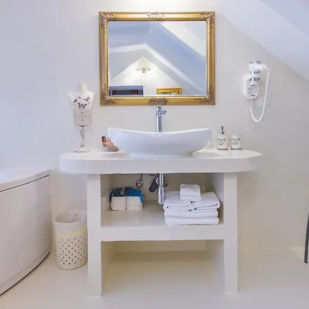 Old Town Center دوبروفينك